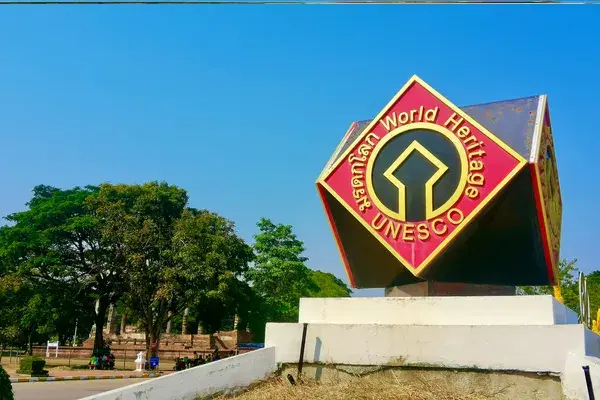 Sukhothai Historical Park any Hotel