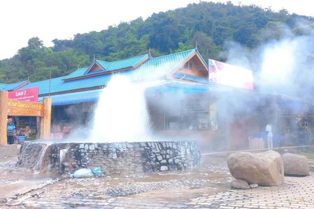 hotspring.jpg