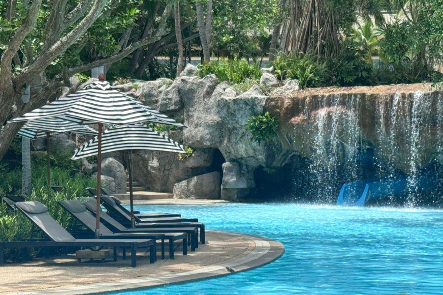 SmartEnPlus Blog: Recommend Hotel in Phuket  : Pullman Phuket Arcadia  Karon Beach Resort