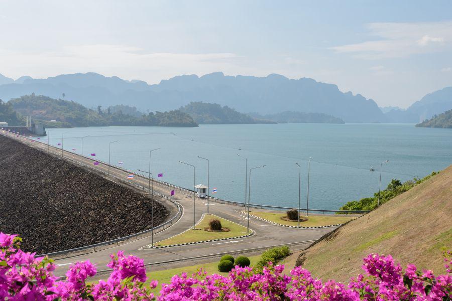 How to Travel from Hat Yai to Surat Thani (2025 Transport Guide)