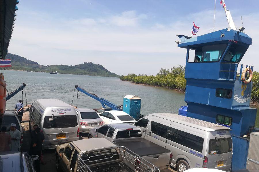 Koh Lipe to Koh Lanta: Direct Ferry vs. Land Transfer — Which Is Best for You?