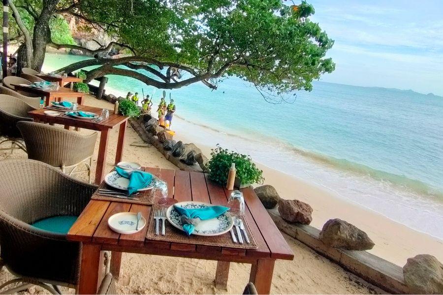SmartEnPlus Blog: Private Transfers from Surat Thani to Krabi: Luxury, Convenience, and When It’s Worth It