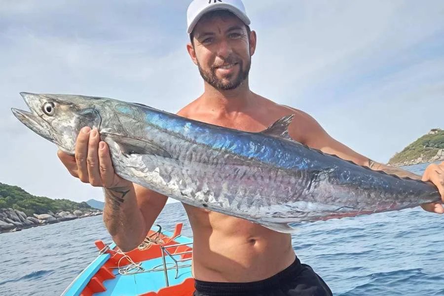 Koh Tao : Private Longtail Fishing Trip for 3 pax