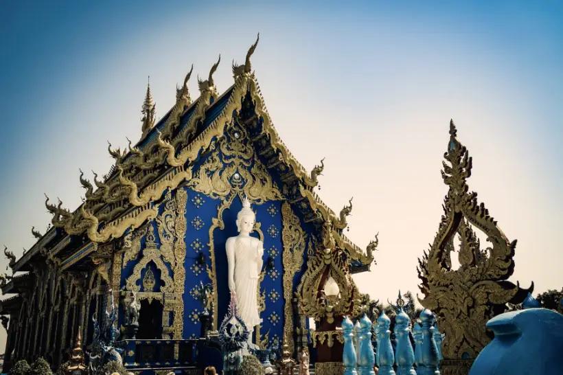 Chiang Mai to Chiang Rai Sightseeing Transfer via Hot Spring, White Temple, Black House & Blue Temple photo 3