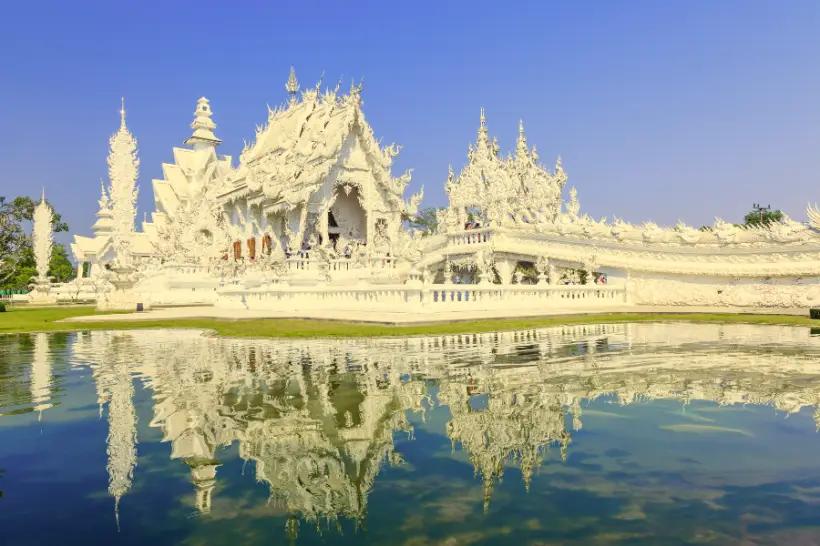 Chiang Mai to Chiang Rai Sightseeing Transfer via Hot Spring, White Temple, Black House & Blue Temple photo 2