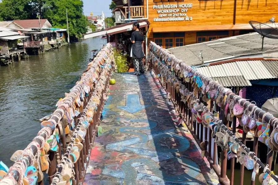 Private Big Buddha Klong Bang Luang Long tail Boat Tour 30 Minutes For 1 Pax photo 4