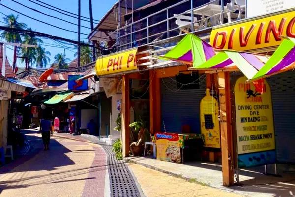 Solo Travel from Phuket to Phi Phi: Safety Tips & Social Hostels to Stay In