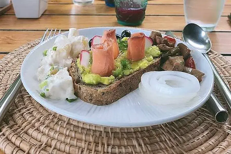 SmartEnPlus Blog: Krabi Food Guide: Discovering Authentic Southern Thai Cuisine