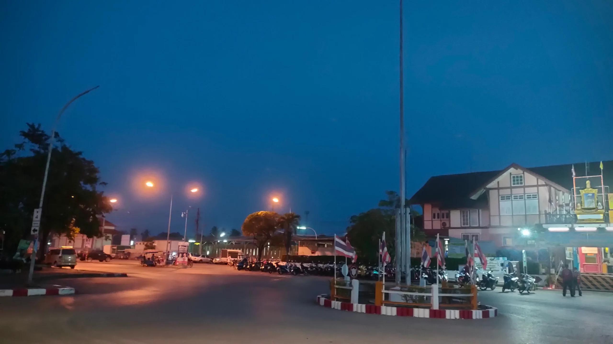 SmartEnPlus Blog: Chumphon to Koh Tao: The Fastest Gateway to Thailand’s Diving Island