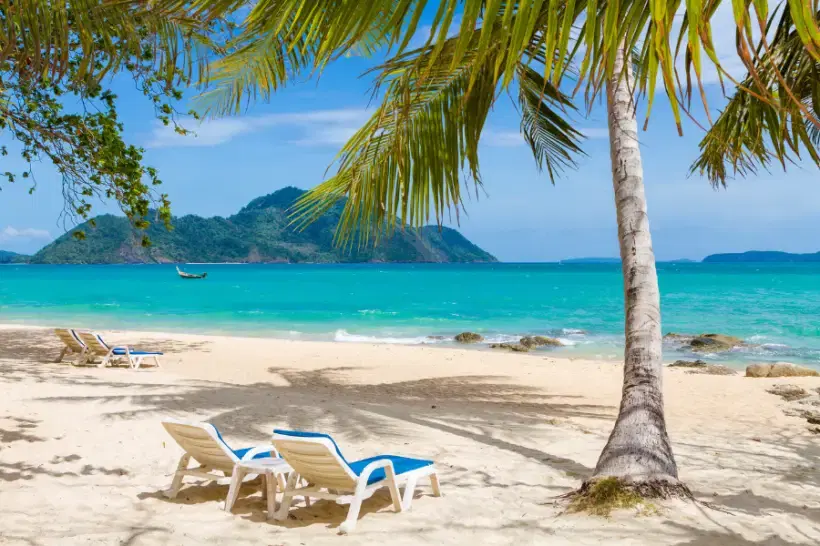 Traveling from Krabi to Phuket with Luggage: Tips for Smooth Transit