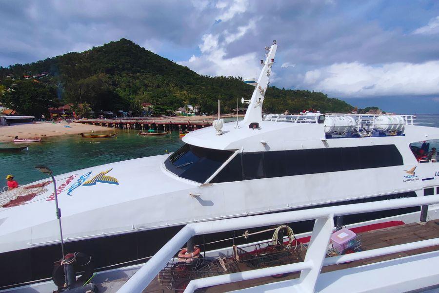 Transfer from Lomprayah Phuket Office to Koh Phangan — The Fastest and Most Scenic Route