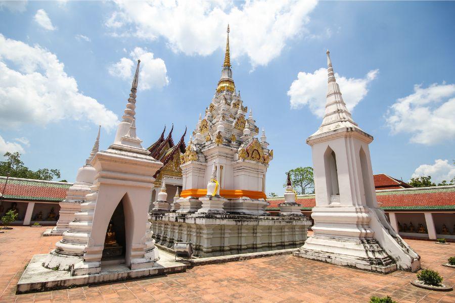 SmartEnPlus Blog: Leaving Koh Phangan: A Practical Guide to Reaching Surat Thani City by Sea and Road