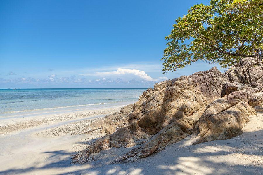 SmartEnPlus Blog: Bangkok to Koh Chang Cost Breakdown: What to Budget in 2026