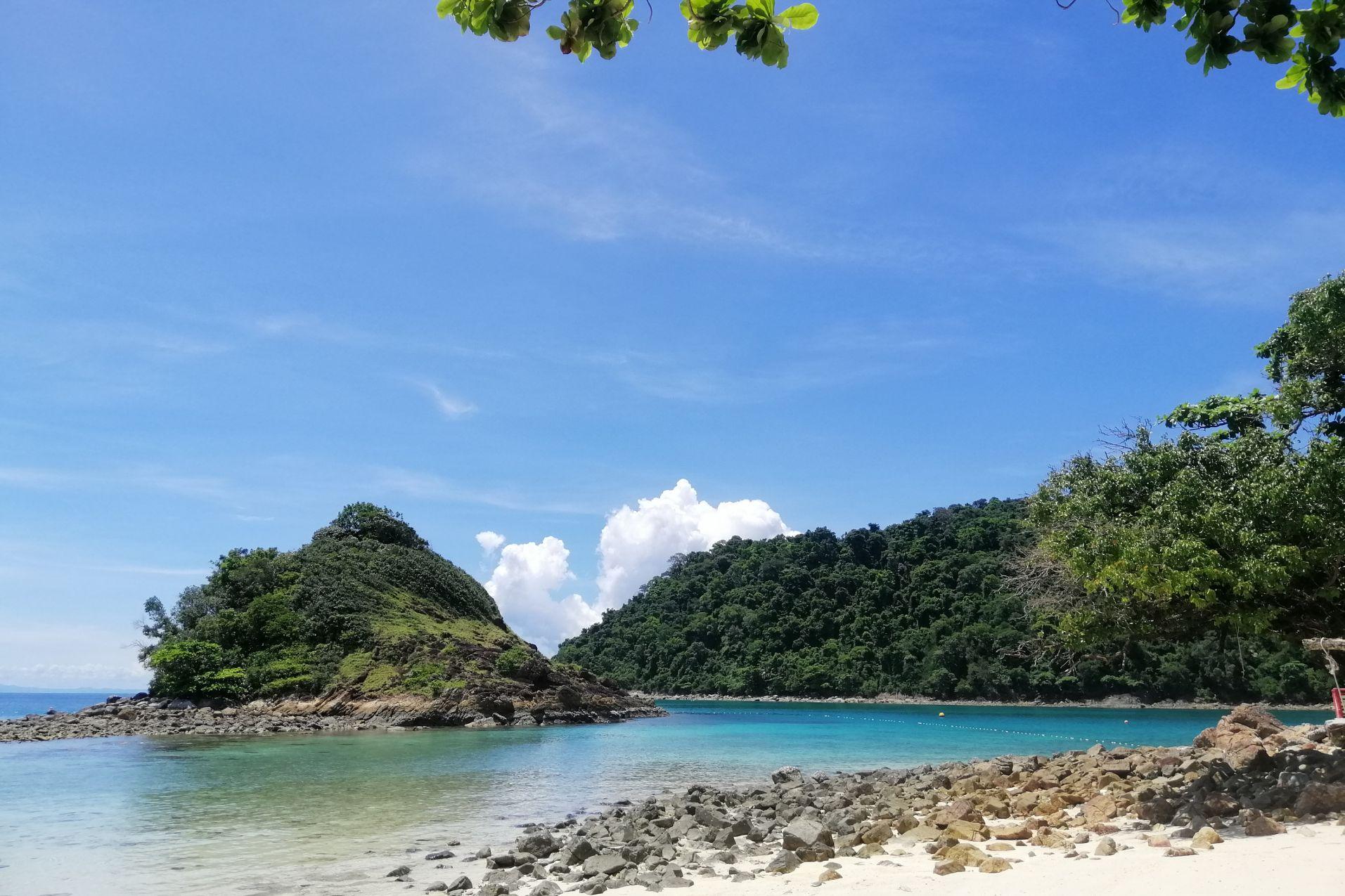 Koh Chang :Private Day Tour 4 Island Snorkeling 10 Person By Speedboat photo 2