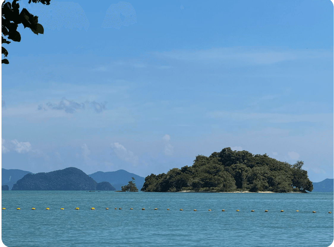 SmartEnPlus Blog: Koh Chang vs Koh Samet: Which Island Is Better for Your Thailand Trip?